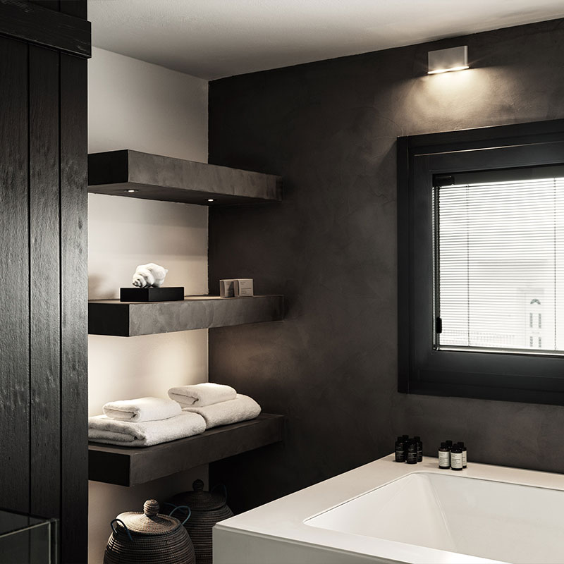 Deluxe Suite with Sharing Pool & Hot Tub