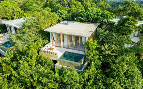 Villa With Private Pool