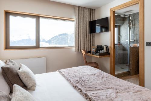 Single Valley Room