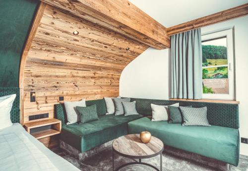 Grand Deluxe Double Room