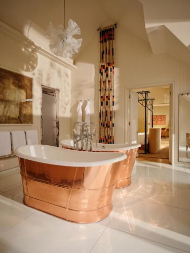 Fairway Suite
