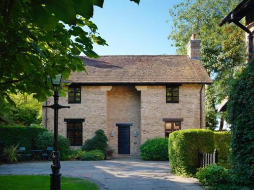 Farmer’s Cottage Suite