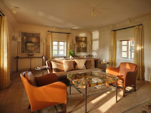 Gardener’s West Cottage Two Bedroom Suite