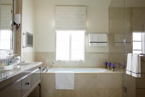 Deluxe Room with Patio