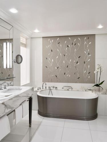 Prestige Junior Suite