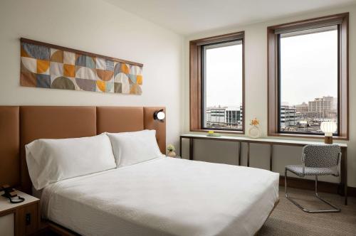 Standard King Room