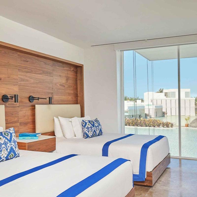 Two Bedroom Ocean Front Ground Level Sui