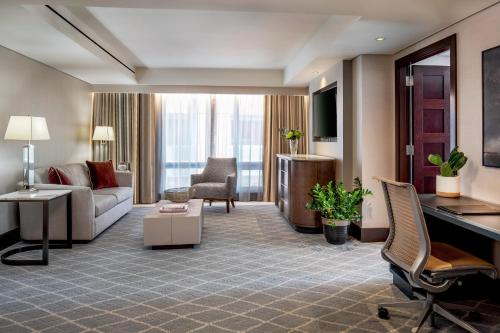 One Bedroom King Suite