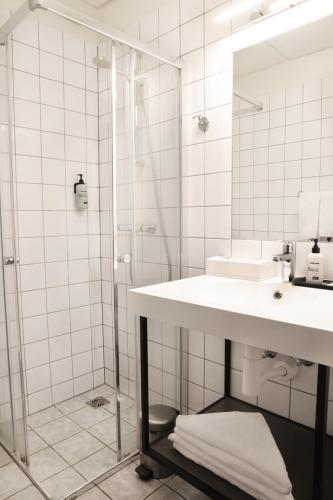 Economy Double or Twin Room