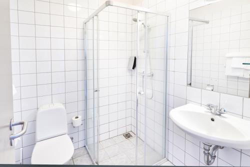 Economy Double or Twin Room