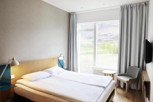 Family Connecting Rooms