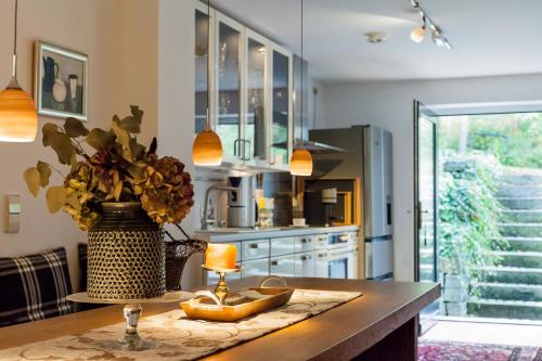 Apartment with Garden View - Annex