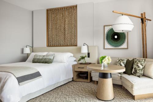 Partial Ocean View King with Sofa Bed