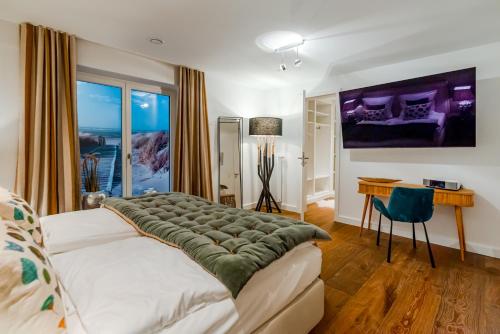 Holiday Home "Haus Hof Galerie"