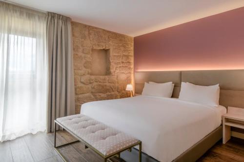 Junior King Suite with River View
