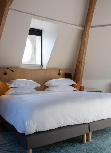 Classic Quadruple Room