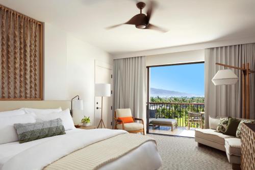 Partial Ocean View Guestroom