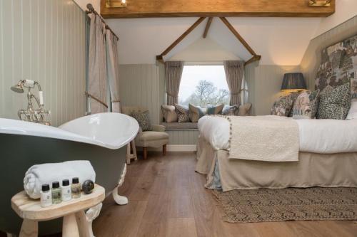 One Bedroom Suite