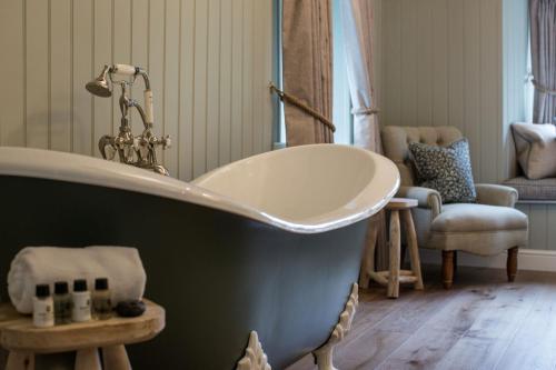 One Bedroom Suite