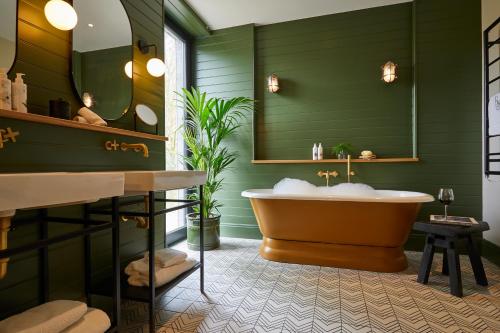 Suite With Balcony