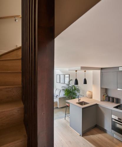Apartment - Split Level