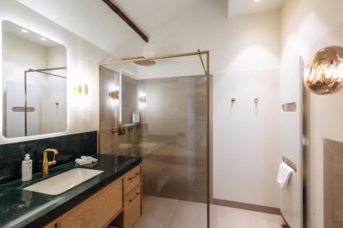 St. Gerlach Suite