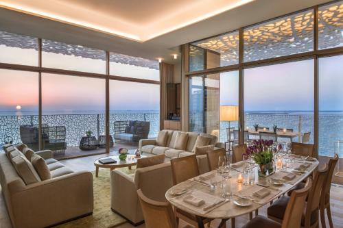 One-Bedroom Bvlgari Suite with Balcony