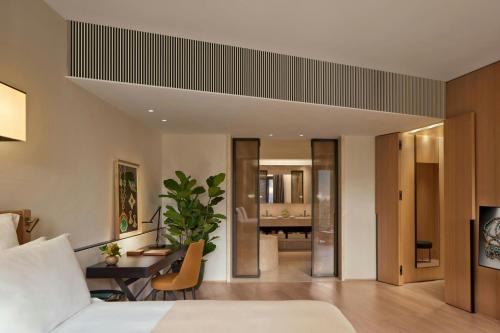 Premium Suite with Garden View