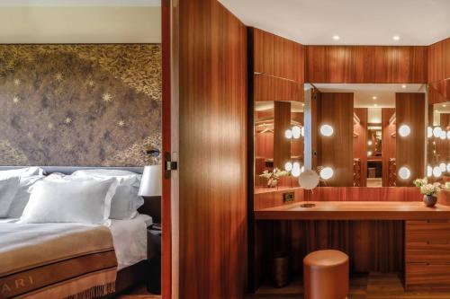 Premium Suite with Garden View