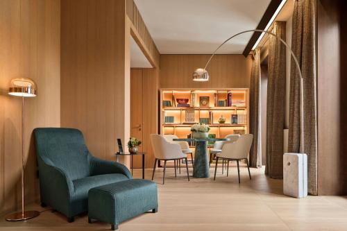 Premium Suite with Garden View