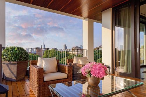Presidential Suite with Garden view