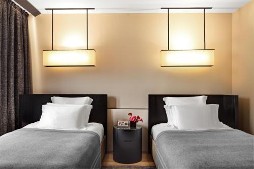 Premium Queen, Guest room, 2 Queen, Garden view