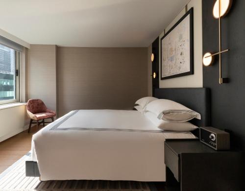 One-Bedroom King Suite - High Floor