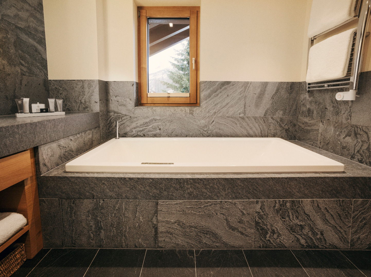 Signature Junior Suite