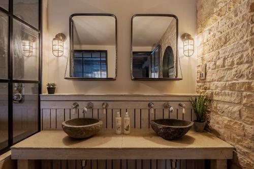 Suite with Sauna