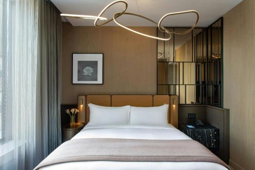 Hudson King Room - High Floor