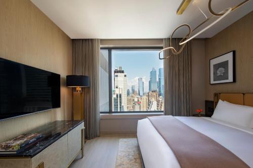 Hudson King Room - High Floor/Club Level