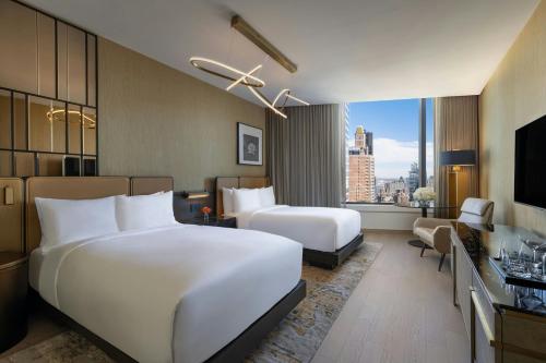 Empire State Double Room with Two Double Beds - High Floor/Club Level