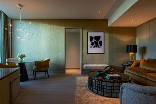 NoMad One-Bedroom King Suite - Low Floor