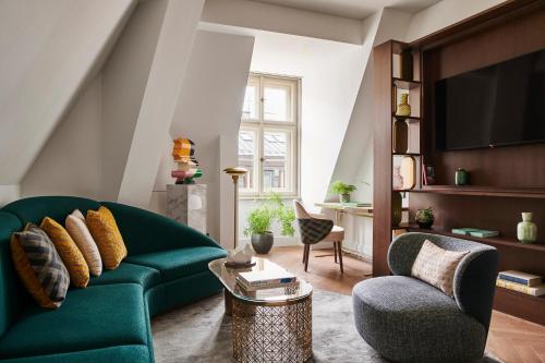 Studio Suite