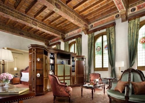 Queen Suite