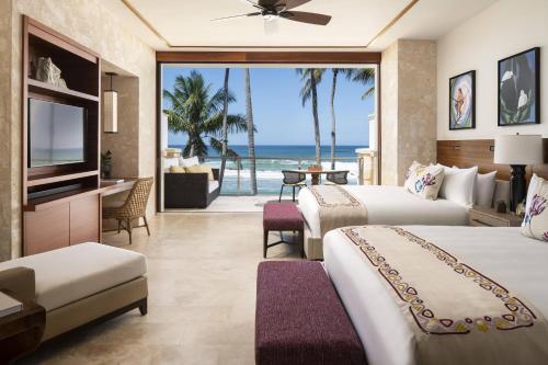 Beachfront King Room with Two King Beds