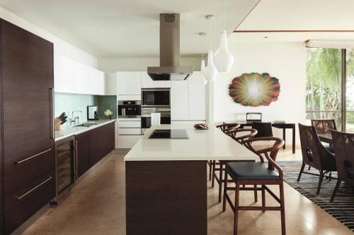 Two-Bedroom Residence with King and Two Queen Beds