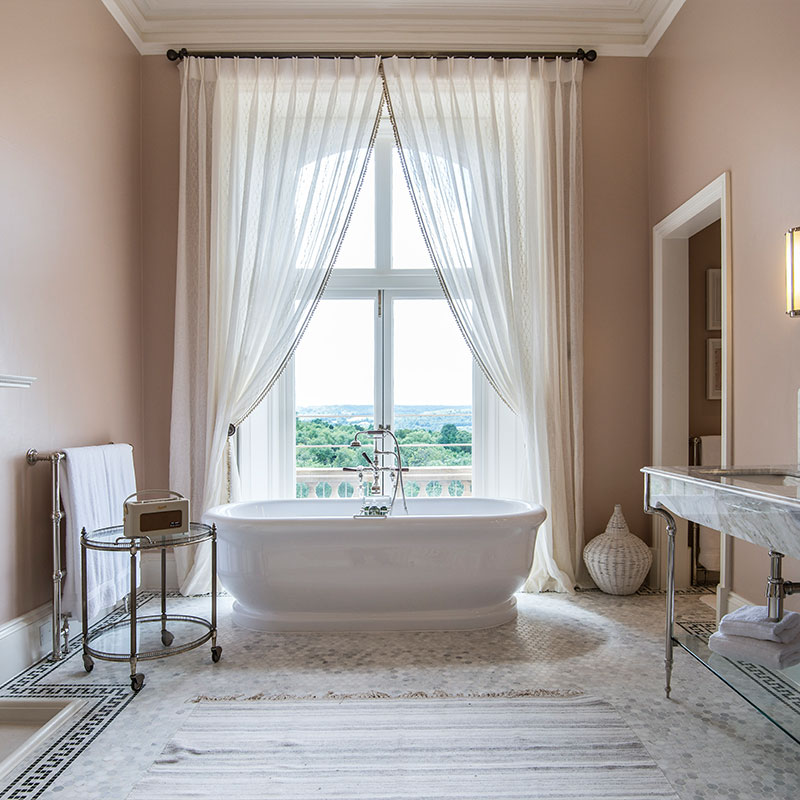 Main House Dowager Suite