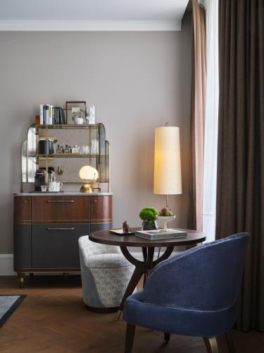 Premier Twin Room
