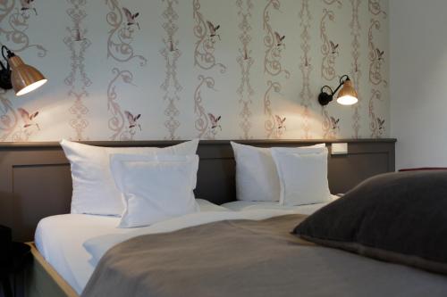 Junior Suite with Garden View