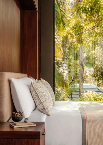 Premier Panoramic Ocean Treehouse