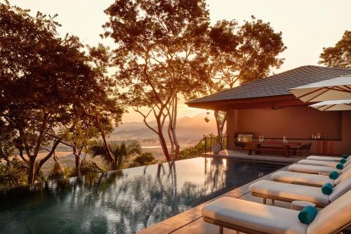 Signature Villa 12