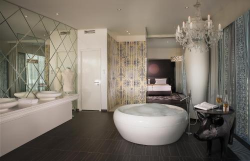 Royal Suite with Rooftop Terrace