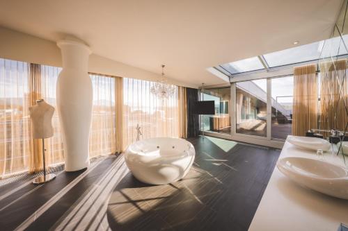 Royal Suite with Rooftop Terrace